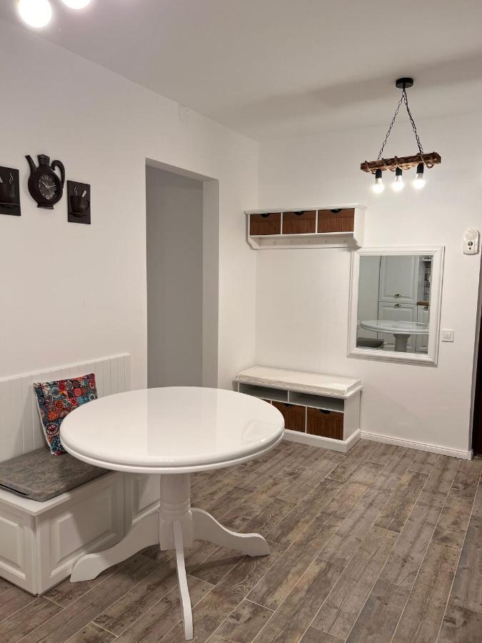Apartament English Home 2 Camere Брашов Екстер'єр фото